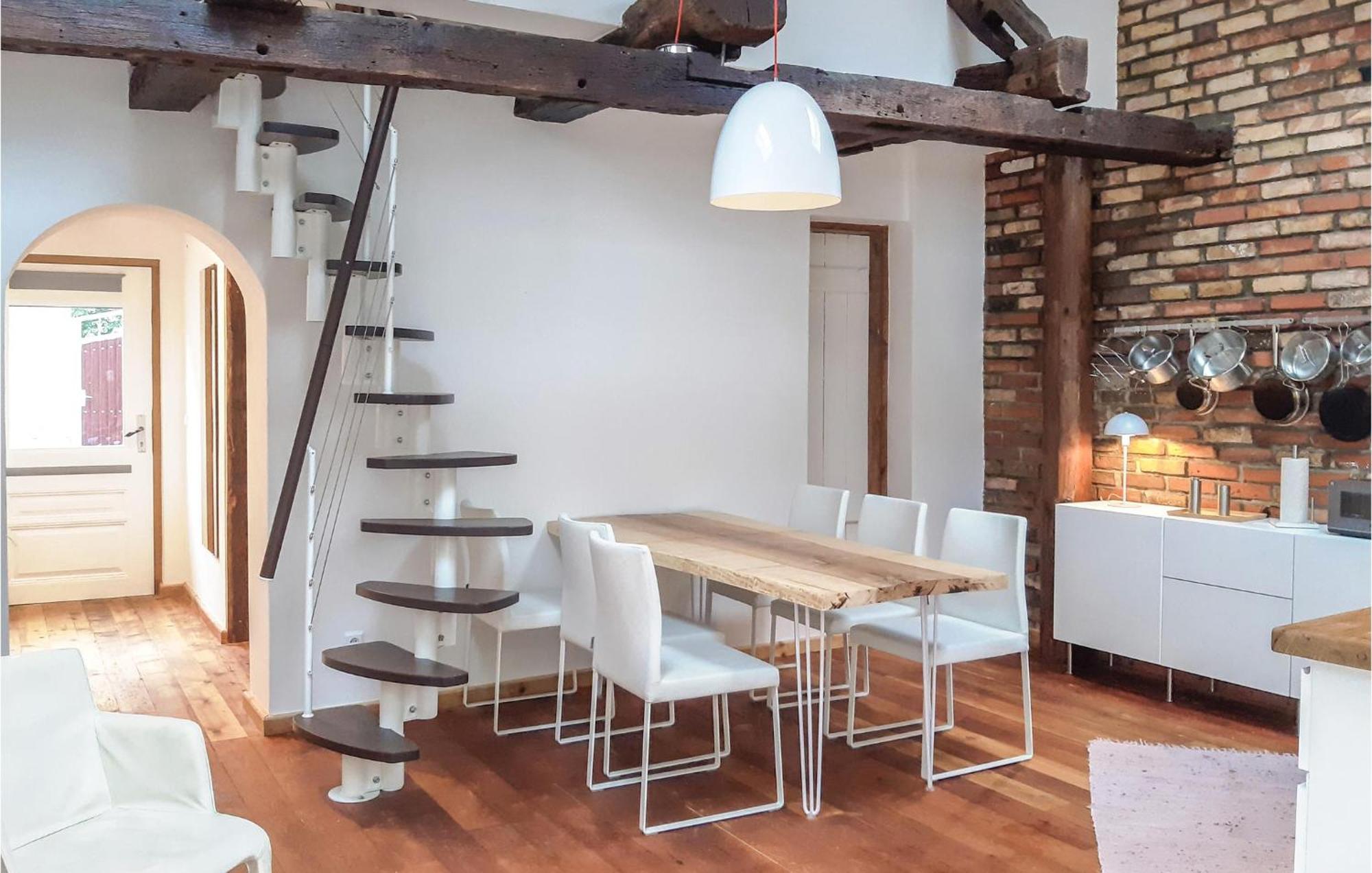 Awesome Home In Buetzow With Wifi Exterior foto